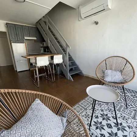 Le Saint Pierre * Le Grau-du-Roi