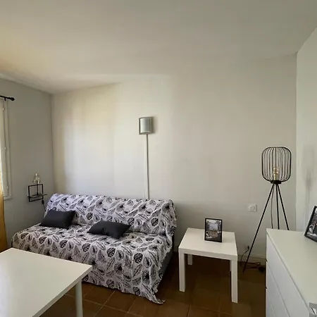 Le Saint Pierre Apartment *